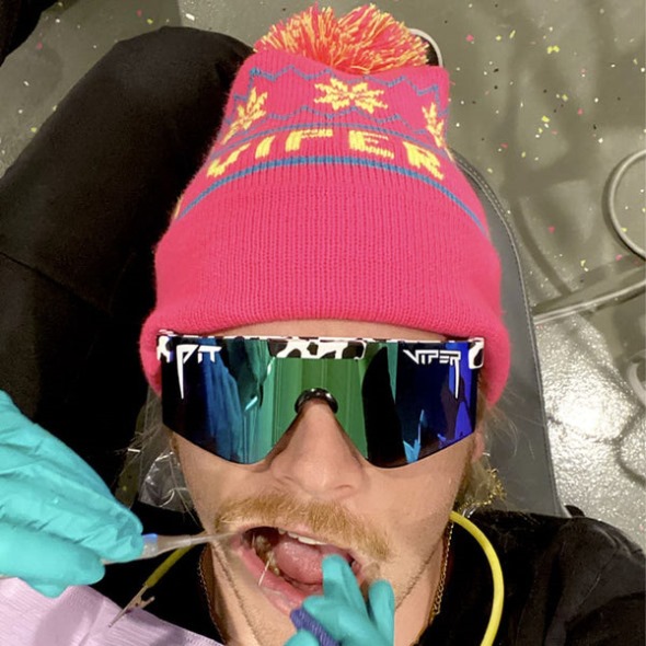 Pom Pom Gorro Rosa Pit Viper