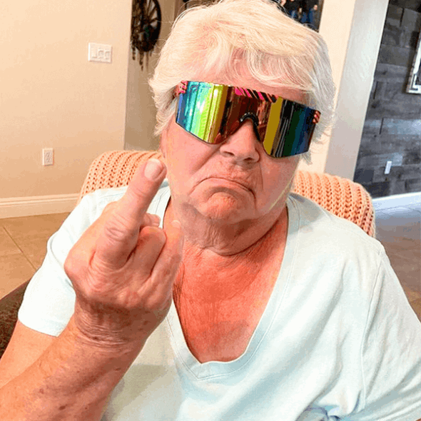 Os Trópicos Quentes Dos Anos 2000 Pit Viper